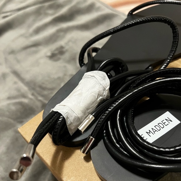 Steve Madden Sandals - Black 8.5 - Picture 3 of 5